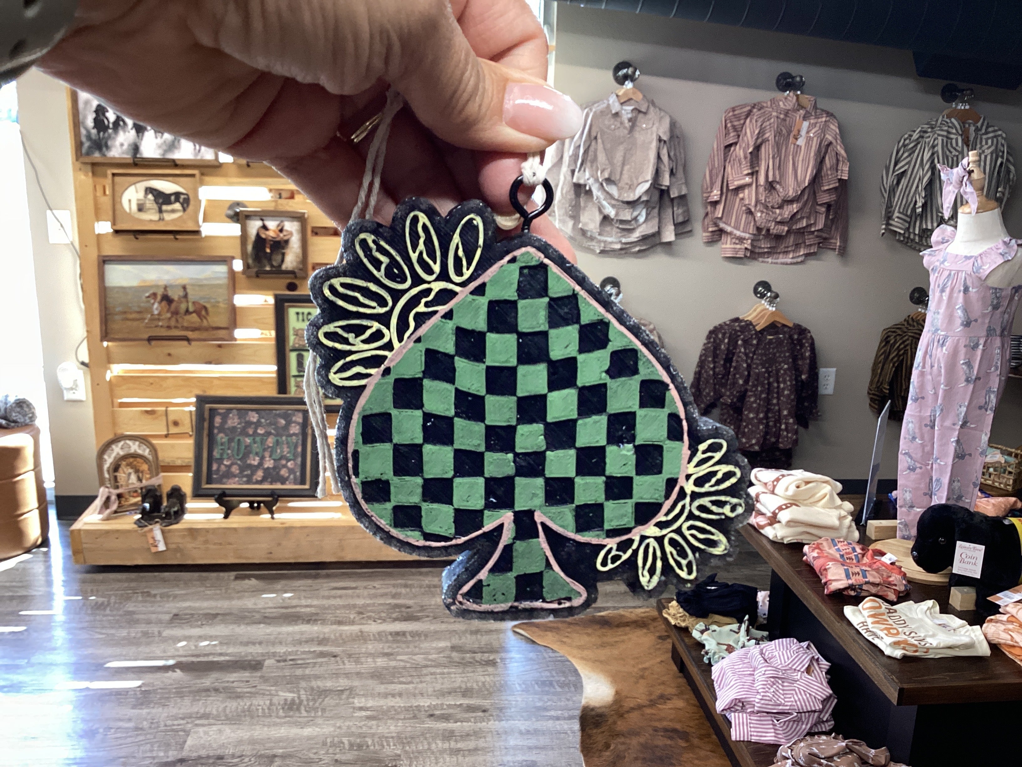 Checkered Spade Freshie